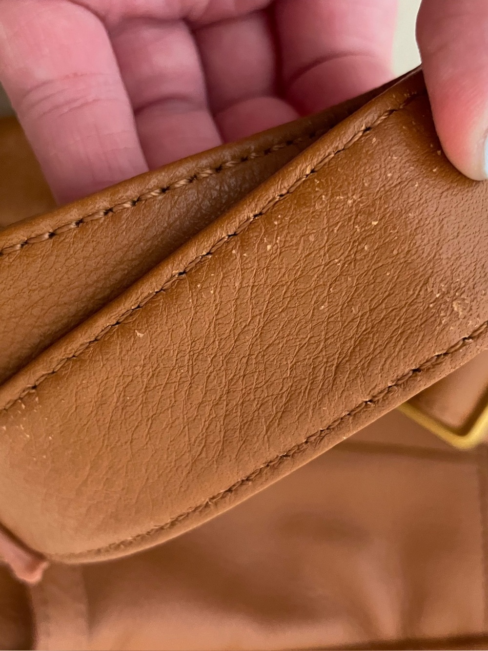 EXCELLENT Hobo Fern Sling Crossbody in a Caramel / Honey Color - Picture 14 of 14